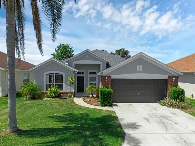 468 Jaybee Ave, DAVENPORT