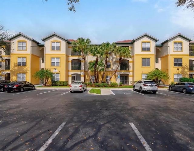Photo of 11490 Villa Grand 221, FORT MYERS FL
