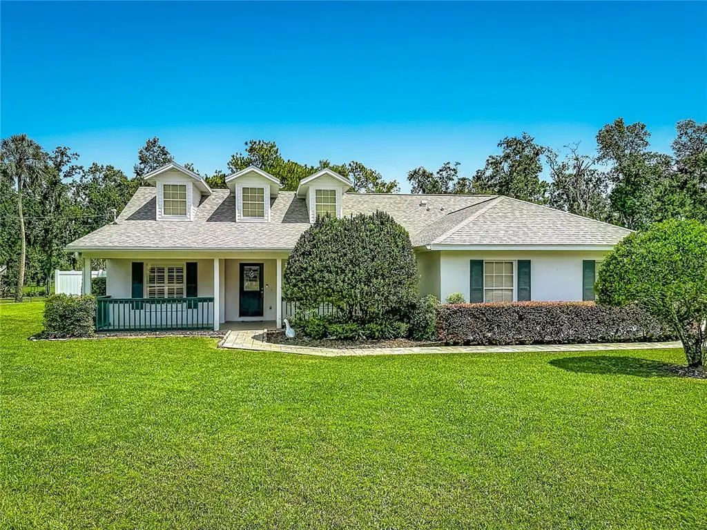 18815 Carr Drive, LUTZ
