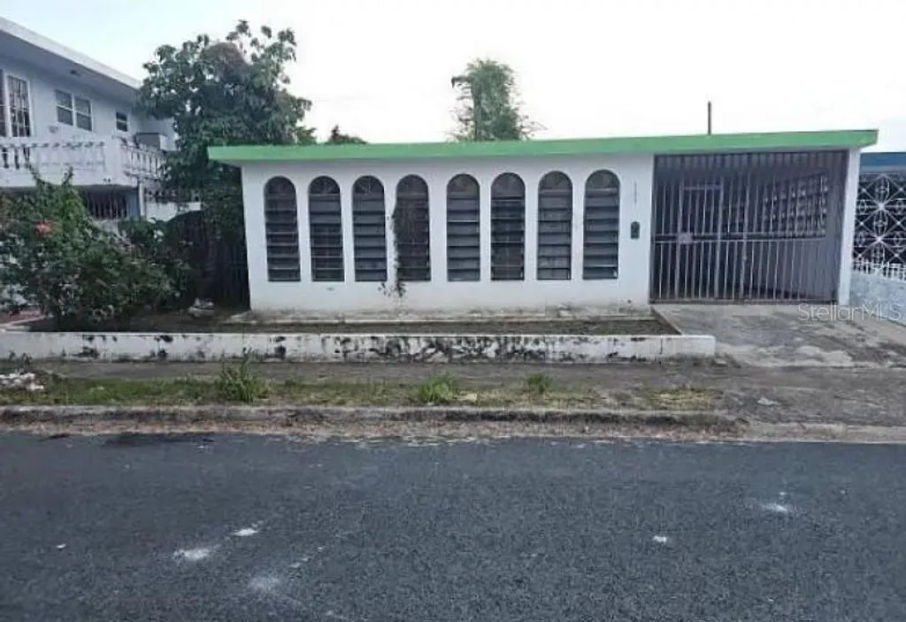 894 Neblin Street Country Club Development, SAN JUAN