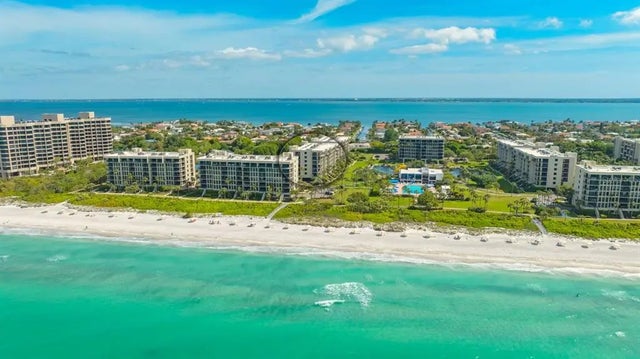 1125 Gulf Of Mexico Drive 101, LONGBOAT KEY