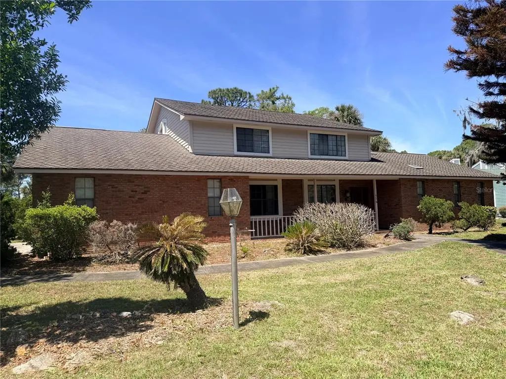 576 Pelican Bay Drive, DAYTONA BEACH