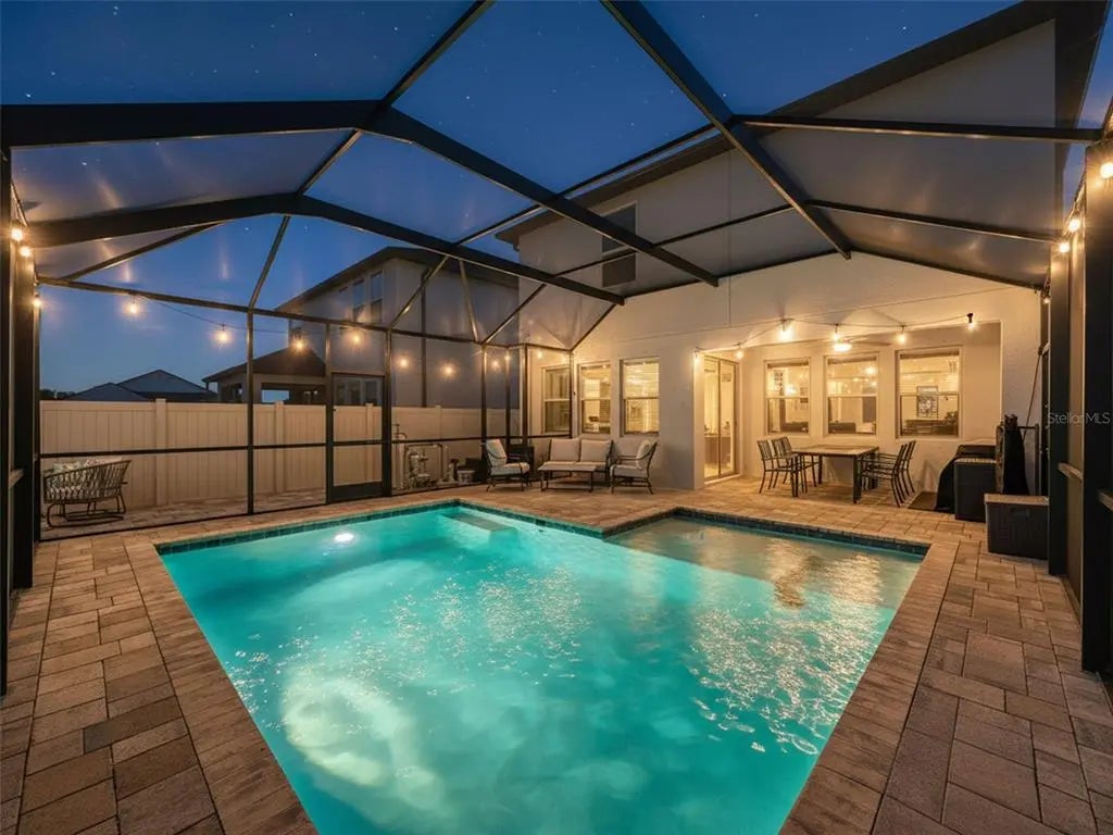 8124 Olympic Stone Circle, TRINITY