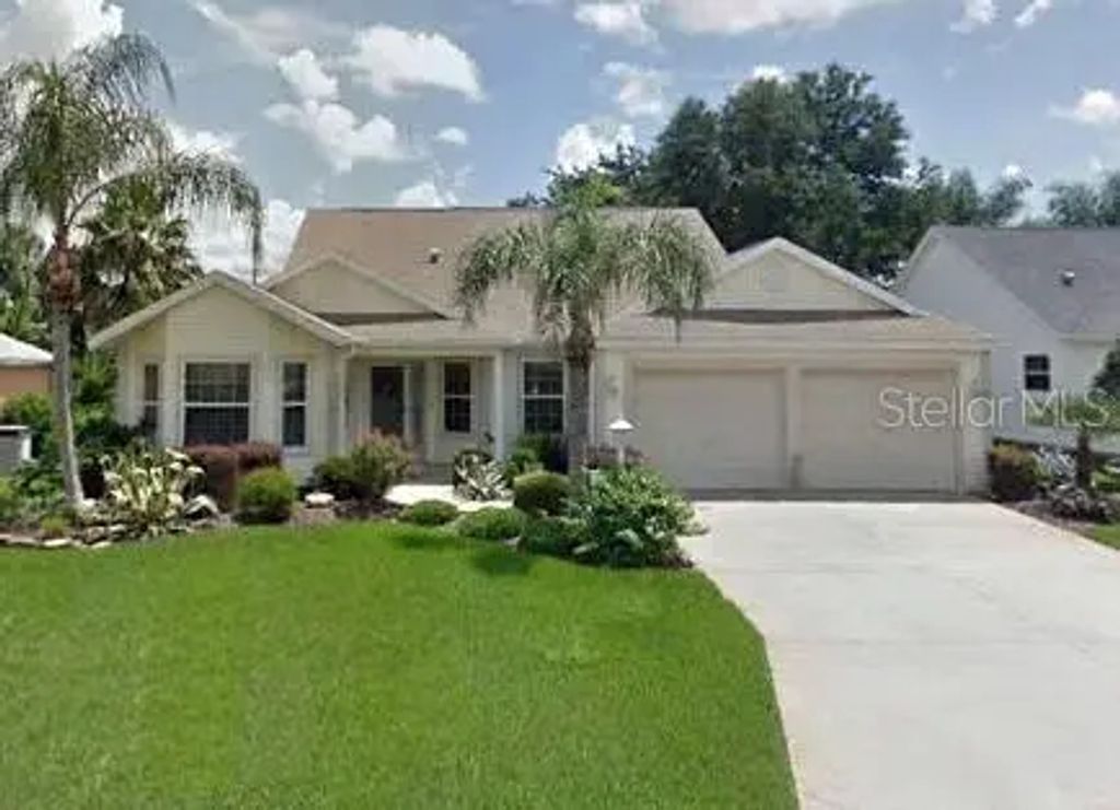 1233 Oak Forest Drive, THE VILLAGES