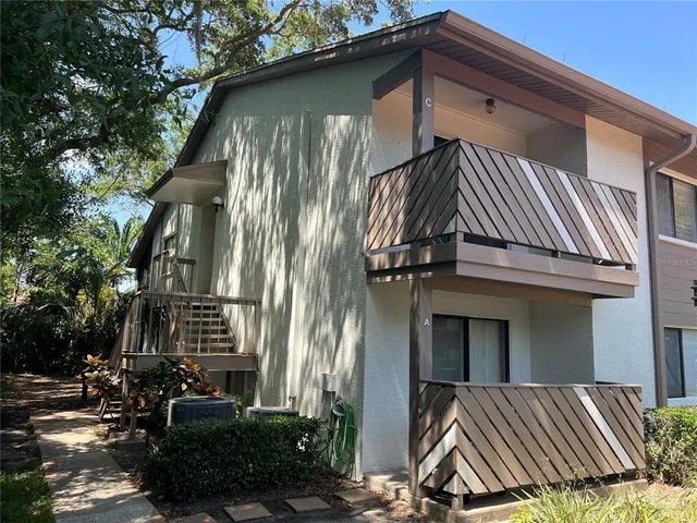 647 Fairmont Avenue C, SAFETY HARBOR