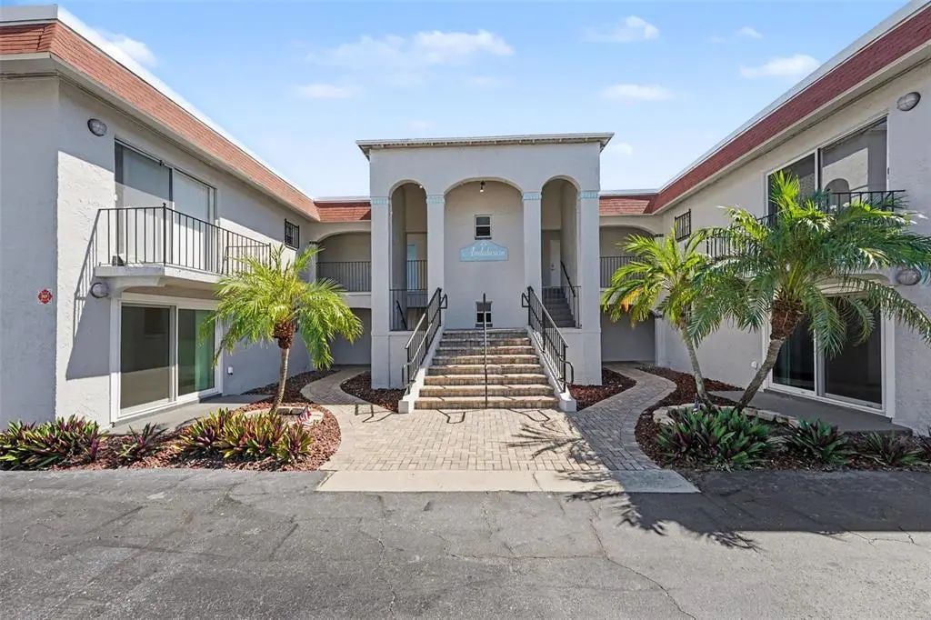 8151 Blind Pass Rd 3, ST. PETE BEACH