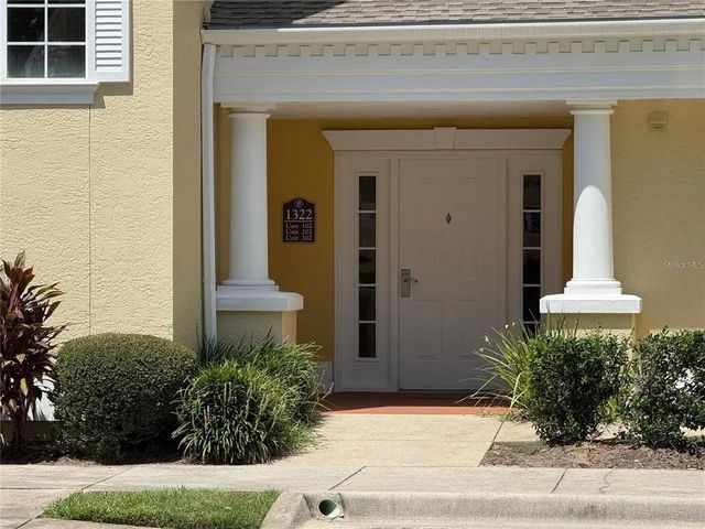 1322 Seven Eagles Court 102, REUNION