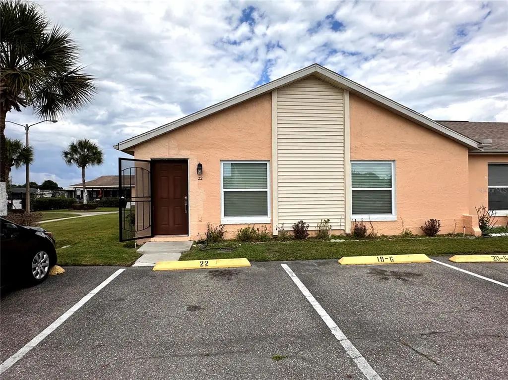 22 W Country Cove Way, KISSIMMEE