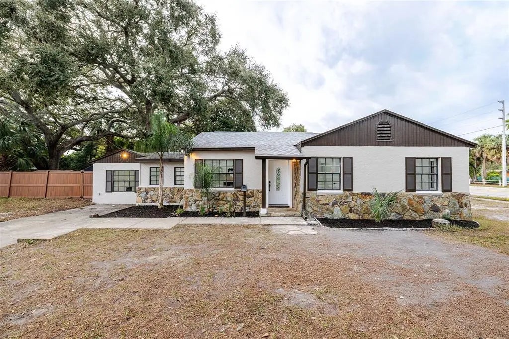 3546 Boca Ciega Drive N, ST PETERSBURG