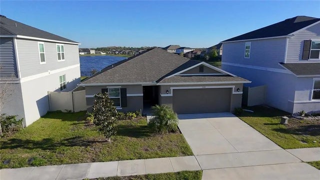 1524 Venice Lane, DAVENPORT