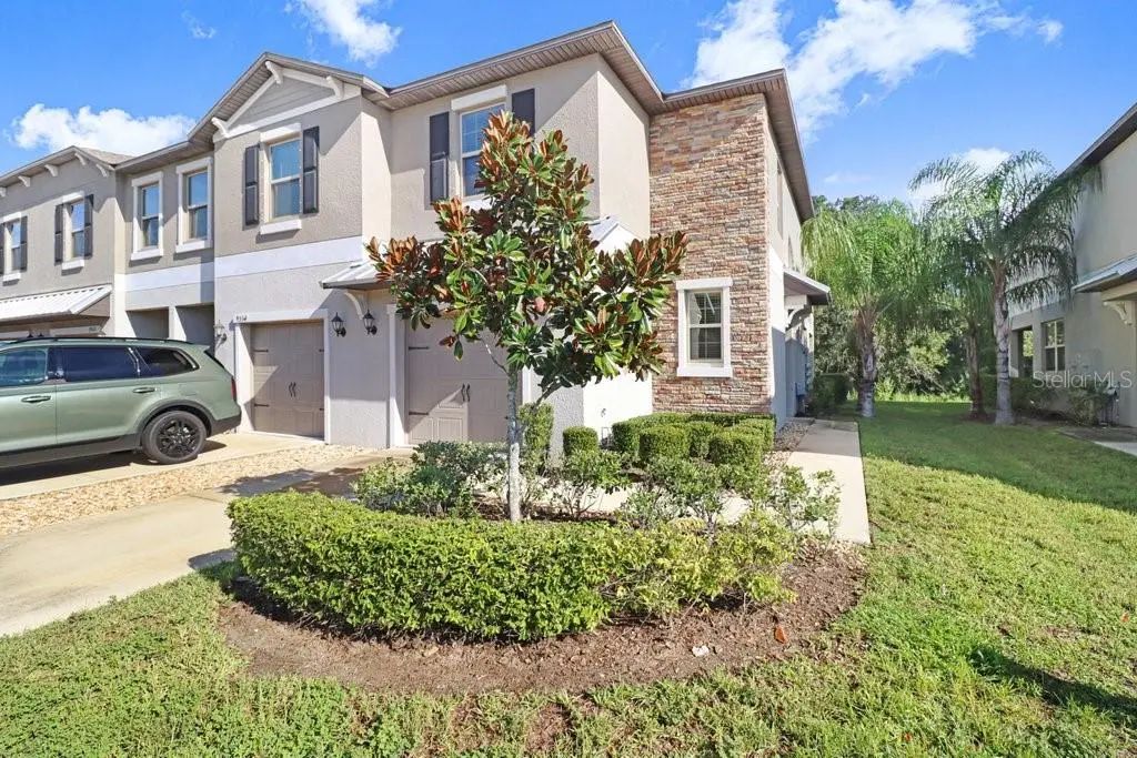 9536 Pembrooke Pines Drive, SUN CITY CENTER