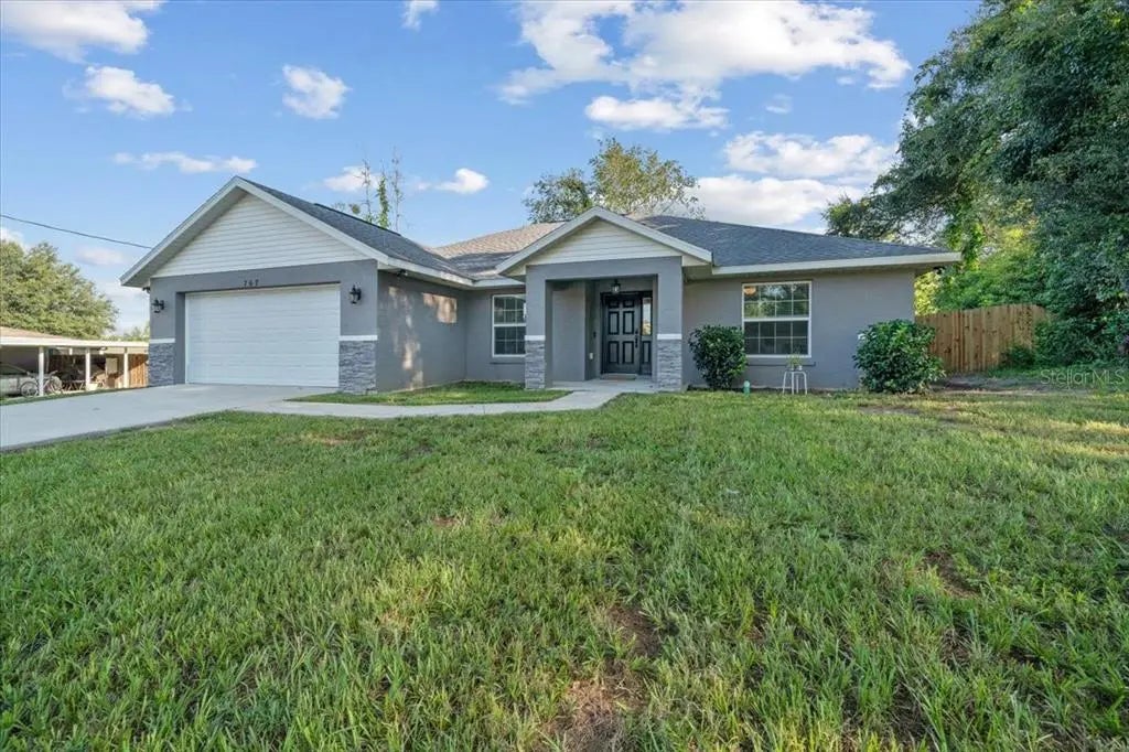 767 Nw 66th Place, OCALA