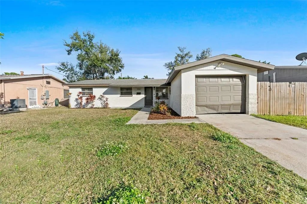 5501 Denver Street Ne, ST PETERSBURG