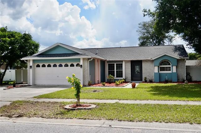2205 Pink Grapefruit Trail, CLERMONT