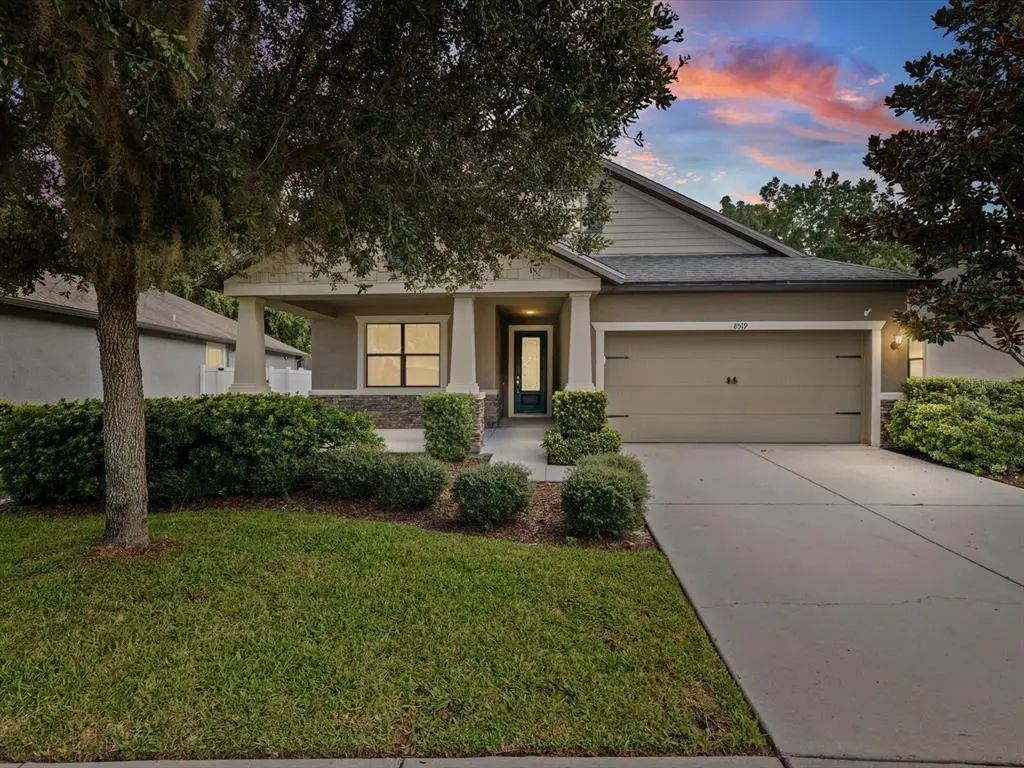 8519 May Port Court, LAND O LAKES