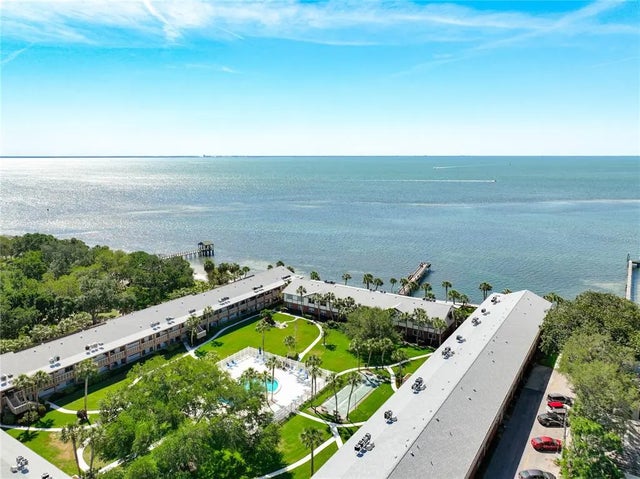 650 Pinellas Point Drive S 231, ST PETERSBURG