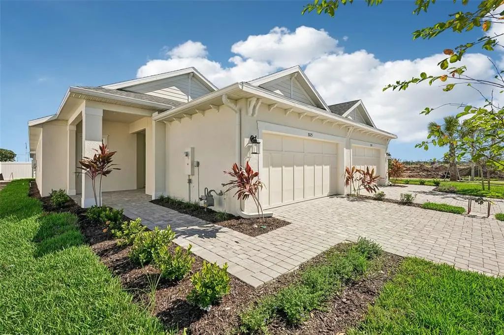 8125 Fairchild Avenue, BRADENTON