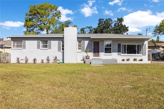 907 Eckles Drive, TAMPA