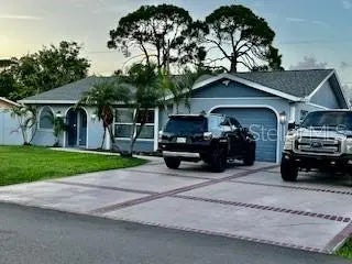 Photo of Listing #O6332762