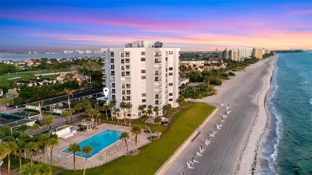 1000 Longboat Club Road 204, LONGBOAT KEY