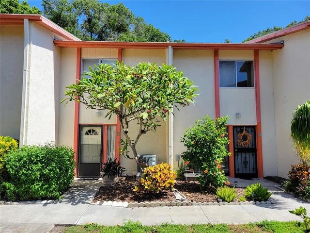 1635 58th Terrace S 4, ST PETERSBURG