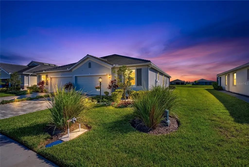 18349 Cropside Trail, LAKEWOOD RANCH