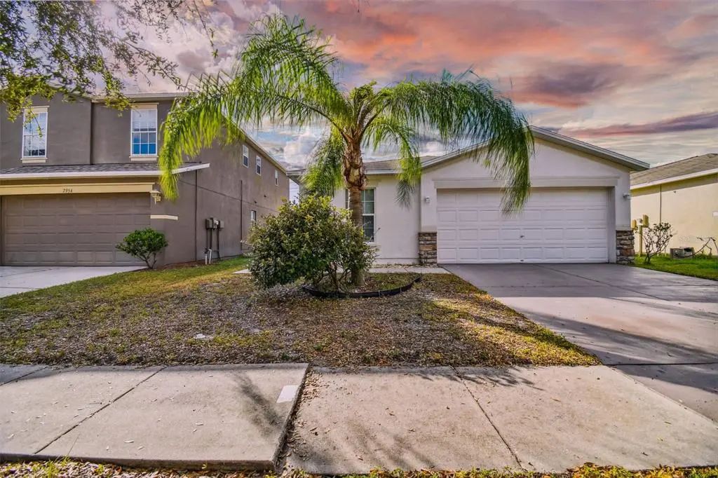 7956 Carriage Pointe Drive, GIBSONTON