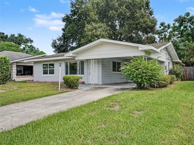 624 Lake Elizabeth Drive, WINTER HAVEN