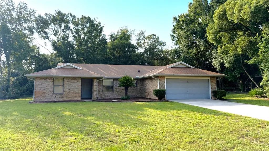 107 Hunter Point Court, DEBARY