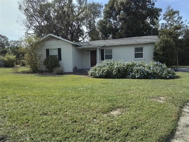 405 N Rhodes Street, MOUNT DORA