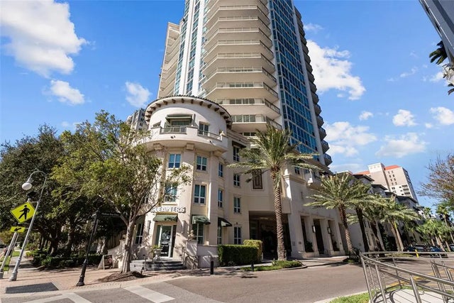 450 Knights Run Avenue 405, TAMPA