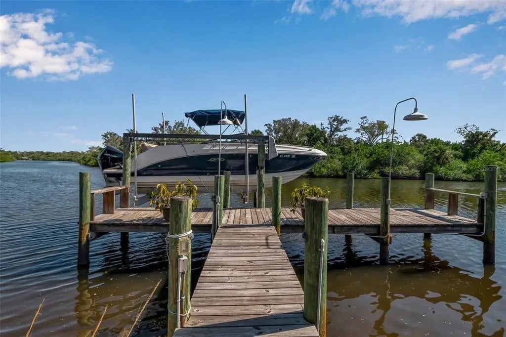 Gulf Shores Realty: 43 6b5b0d8d99b114a30f70274a60104b7e l