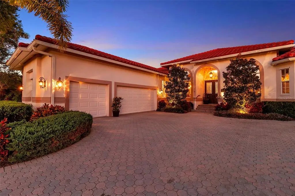 Gulf Shores Realty: 50 fee773af1930f8d80d111a7baebe5a37 l