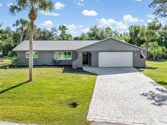 20252 Navajo Lane, PORT CHARLOTTE