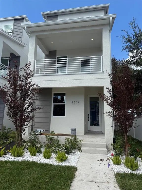 2315 W Spruce Street, TAMPA