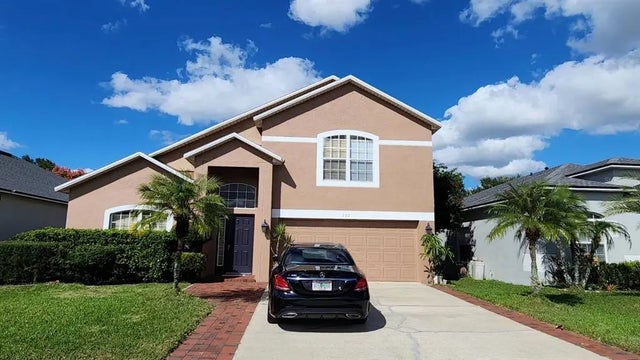 302 Clydesdale Circle, SANFORD