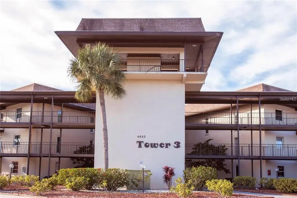 4632 Marine Parkway 201, NEW PORT RICHEY