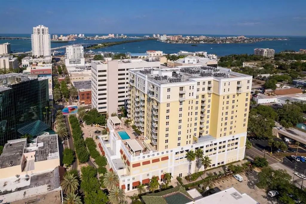 628 Cleveland Street 1202, CLEARWATER