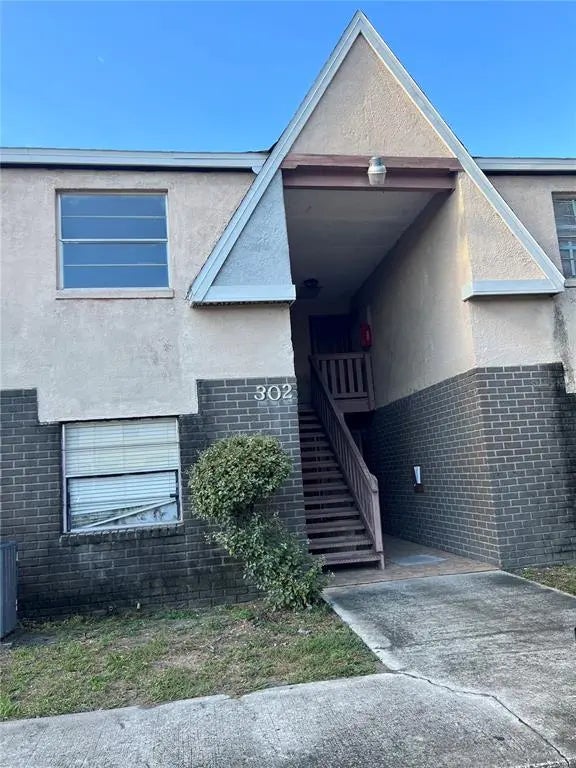 302 E Whitehall Court 111, TAMPA