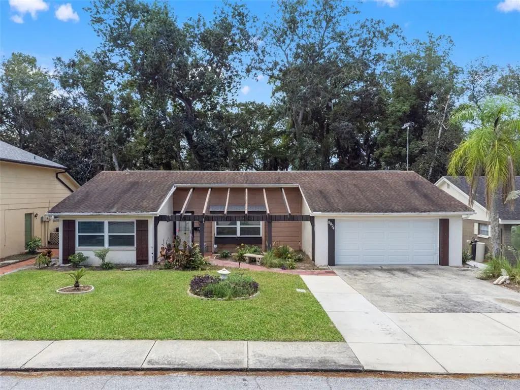 8024 Beaver Creek Loop, HUDSON