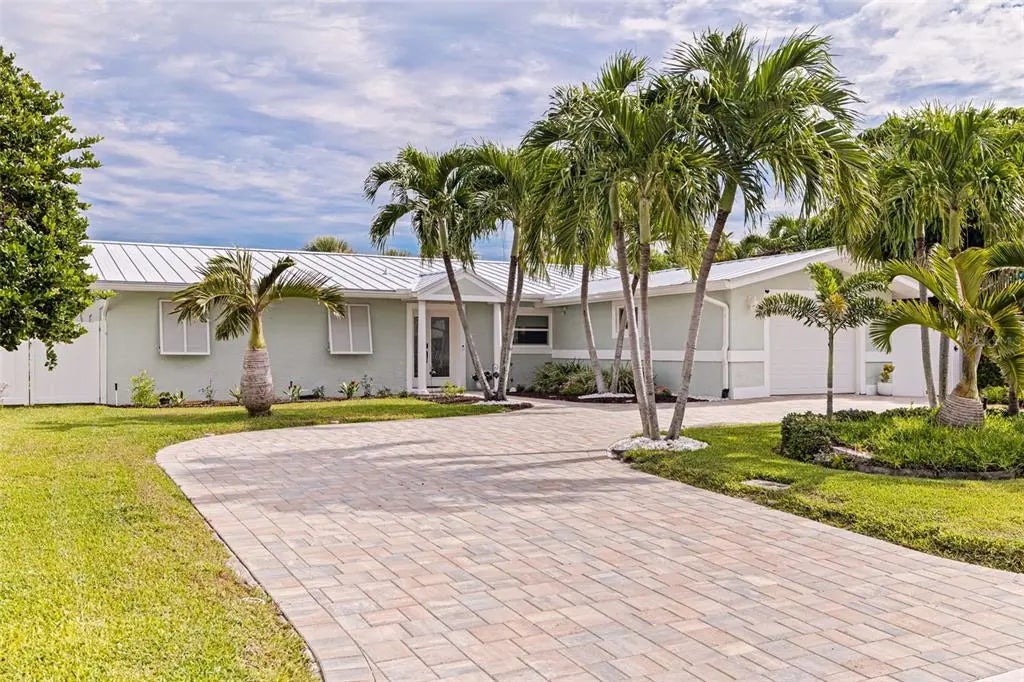 285 3rd Street W, TIERRA VERDE