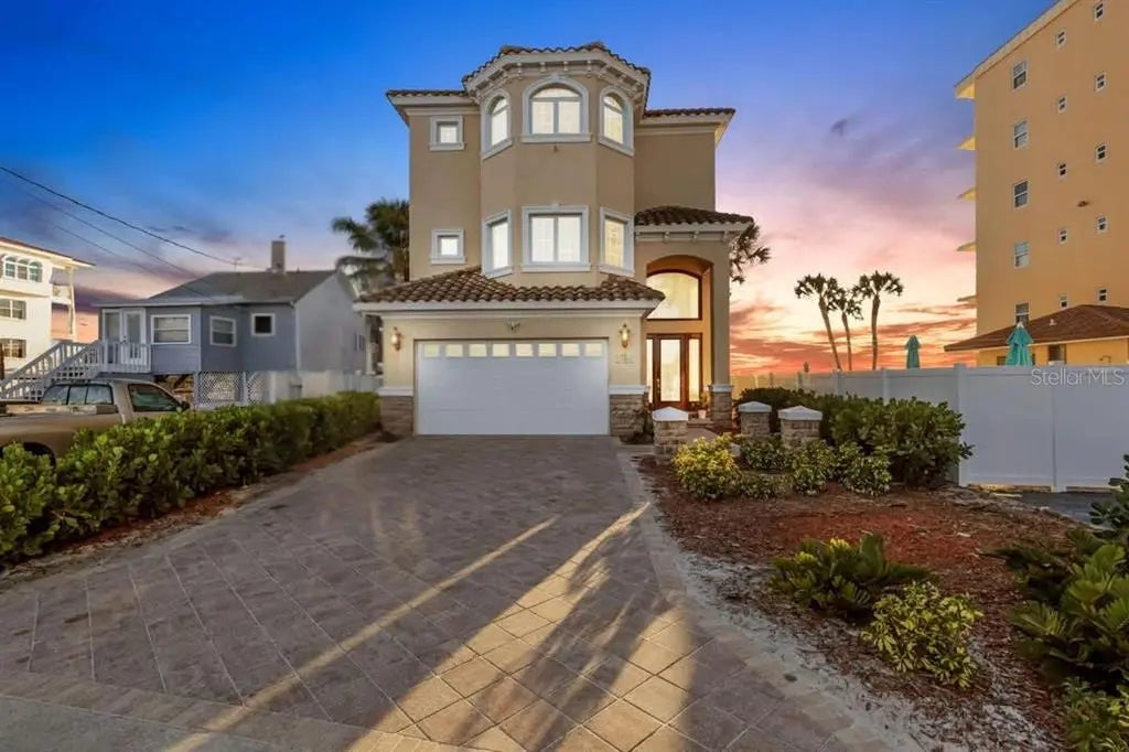 13423 Gulf Lane, MADEIRA BEACH