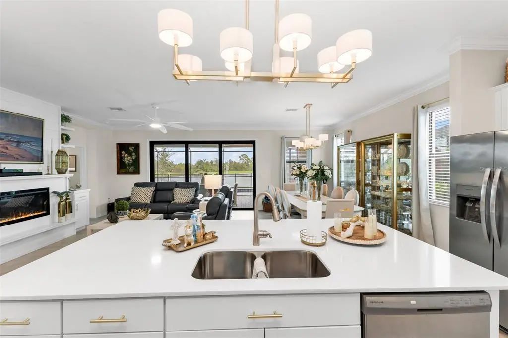 11 of 70 - 17400 Luminous Avenue, VENICE, FL