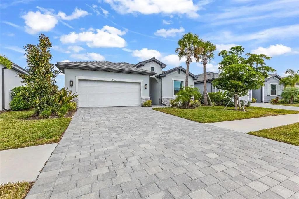 2 of 70 - 17400 Luminous Avenue, VENICE, FL