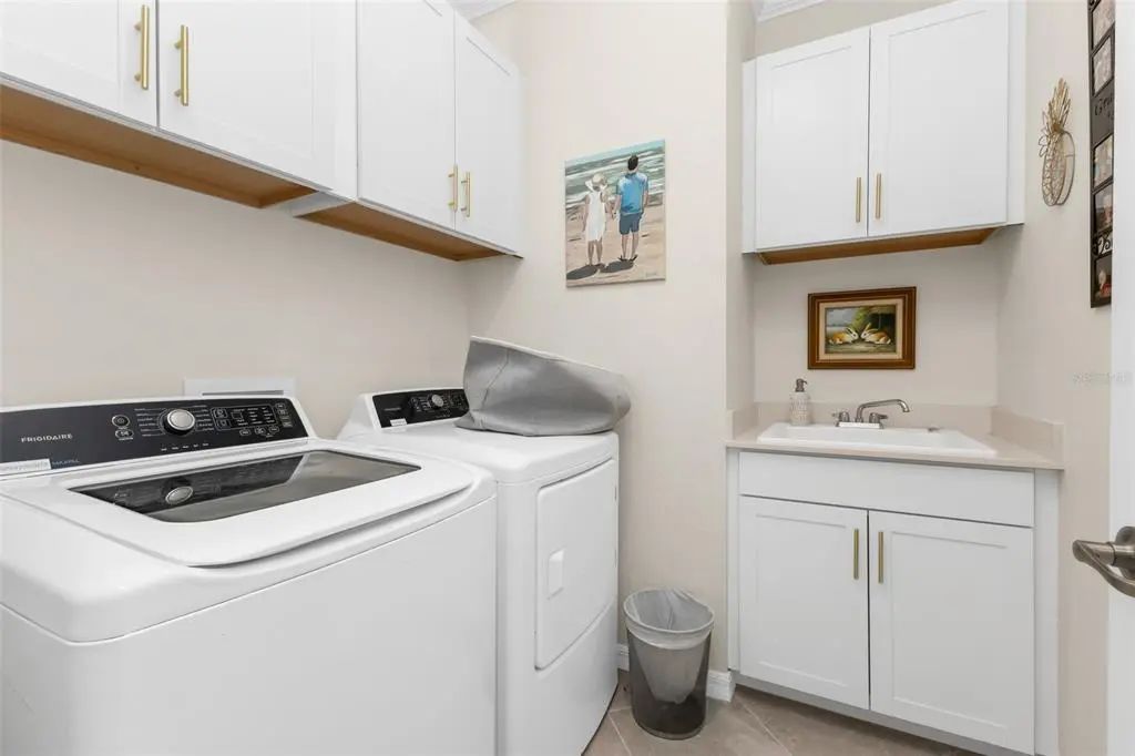 46 of 70 - 17400 Luminous Avenue, VENICE, FL