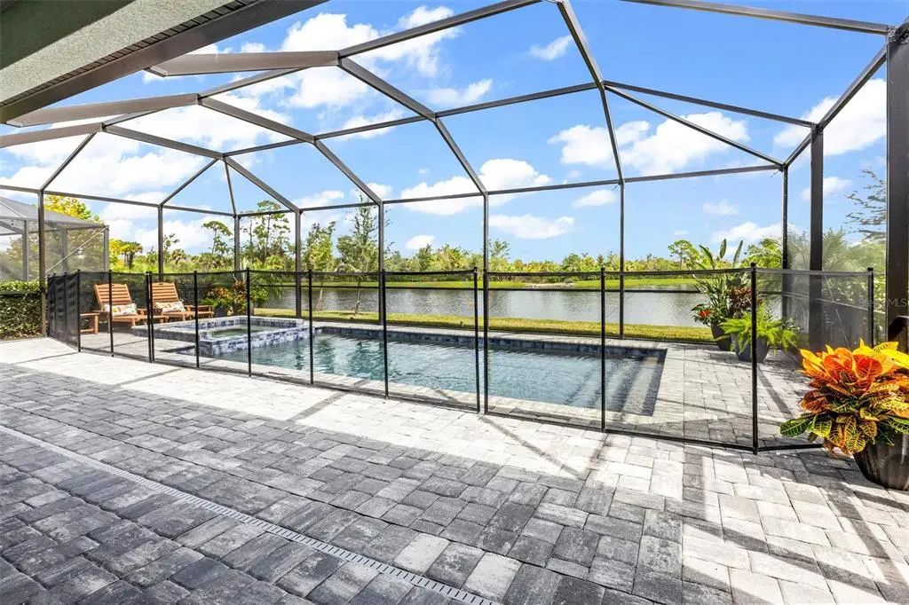 47 of 70 - 17400 Luminous Avenue, VENICE, FL