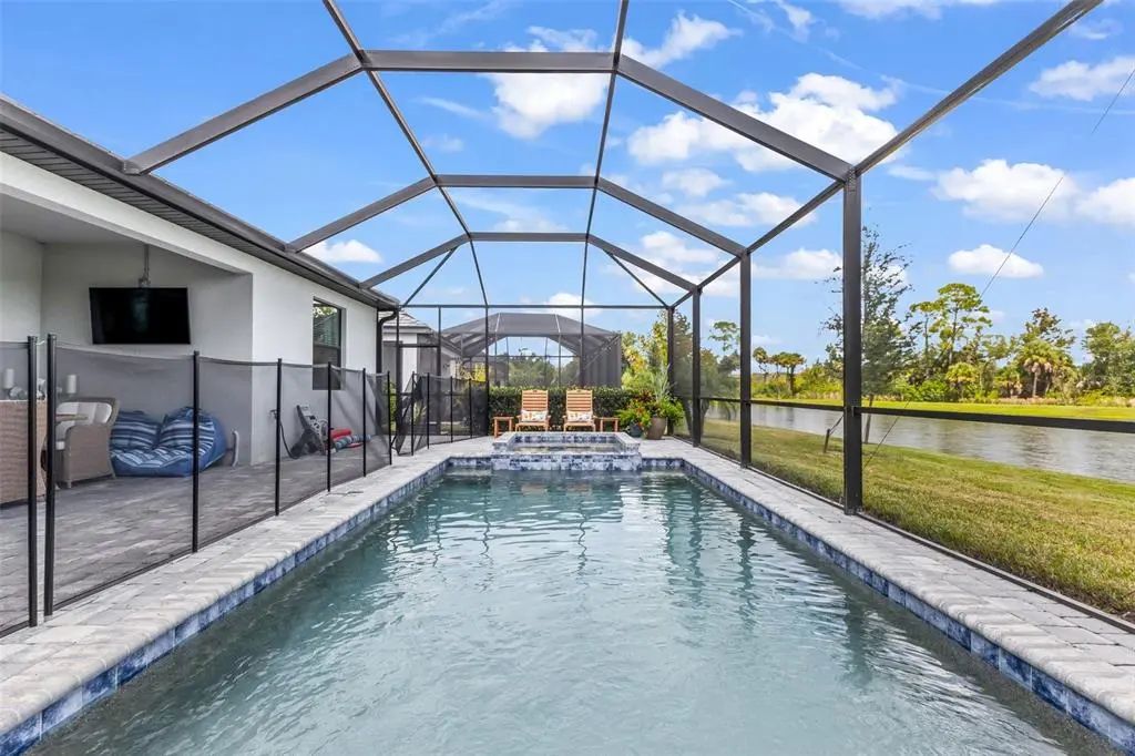 54 of 70 - 17400 Luminous Avenue, VENICE, FL