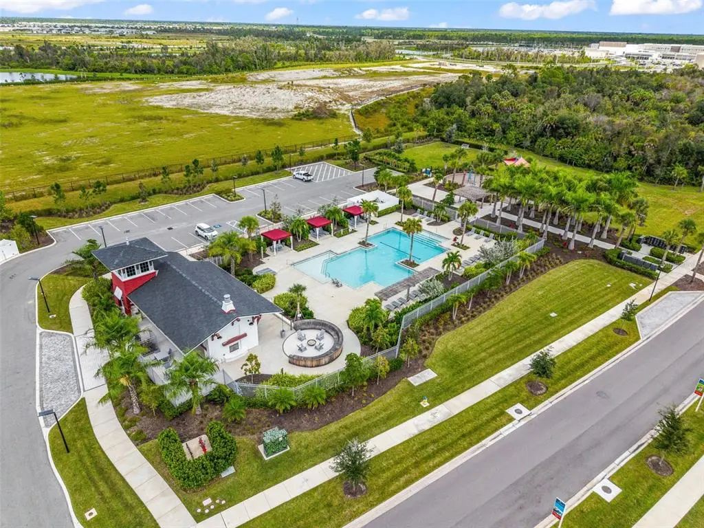 58 of 70 - 17400 Luminous Avenue, VENICE, FL