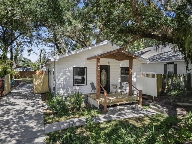 2030 E New Orleans Avenue, TAMPA