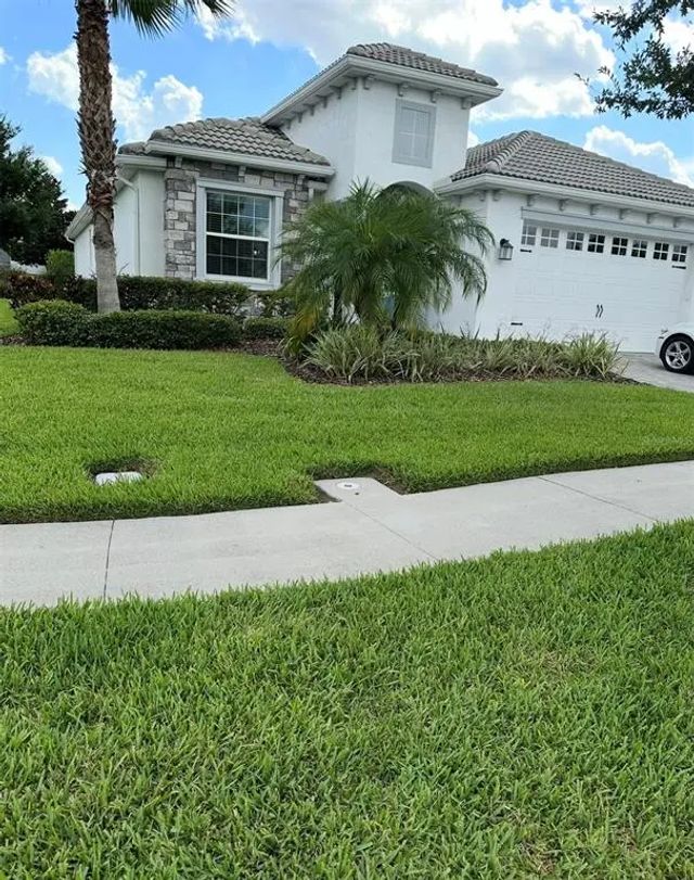 1424 Clubman Drive, DAVENPORT